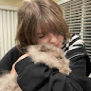 Meet your Posher, Madi